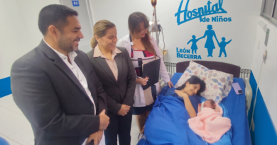 El Hospital León Becerra marca un hito histórico con su primer parto humanizado