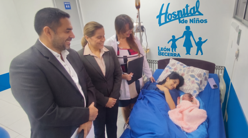 El Hospital León Becerra marca un hito histórico con su primer parto humanizado