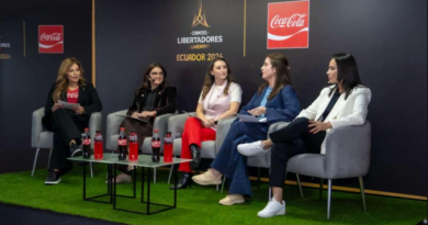 Coca-Cola reunió a las voces que abren la cancha para el fútbol femenino